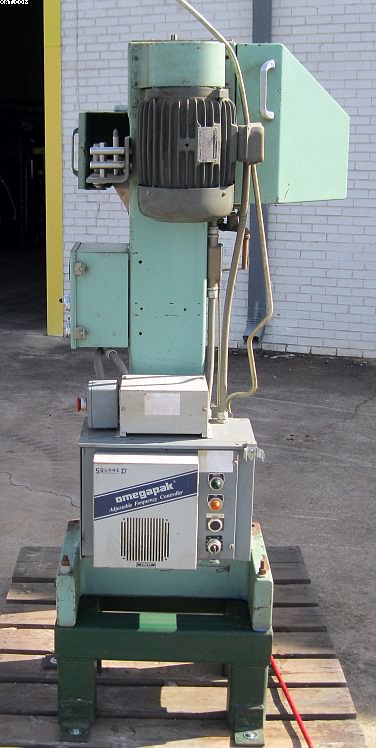 DM&E 40 Series Radial Tow Cutter,
